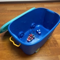 カワイイコマ付きおもちゃ箱＋おまけの画像