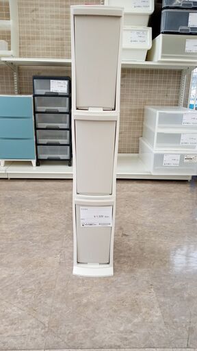 ★ジモティ割あり★  ダストボックス グレー H117×D29×W21 クリーニング済み TJ4925