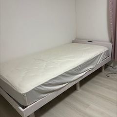 シングルベッド