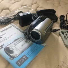 Victor ムービーカメラ Everio GZ-MG275