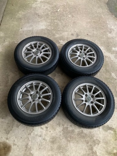 185/70R14 フリード　スタッドレスセット