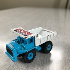 トミカ　ダンプカー