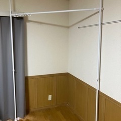つっかえ棒　物干し竿、ロープ