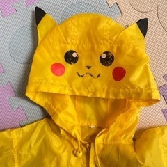 ポケモン　ピカチュウ　雨ガッパ　100㎝の画像