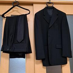 メンズスーツ