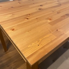 ダイニングテーブル　ダイニングチェアの画像