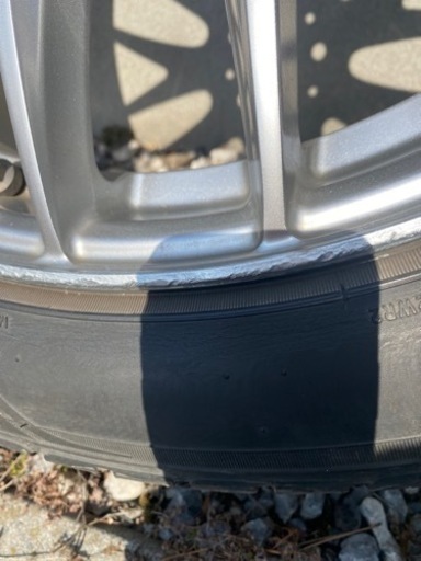 車のパーツ タイヤ、ホイール