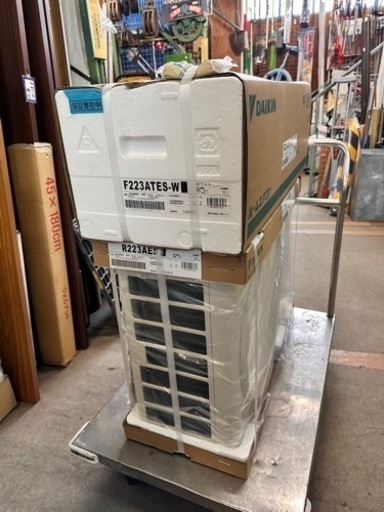 6畳用 23年モデル ダイキン ルームエアコン F223ATES-W