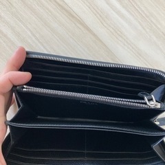 プラダ　財布の画像