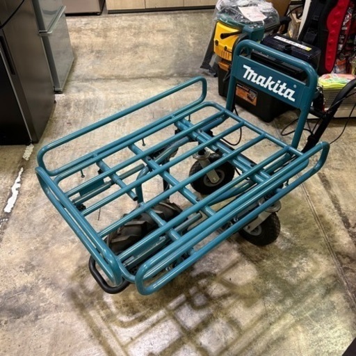 【未使用品】マキタ 18V 充電式運搬車 本体のみ CU180D