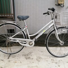 【譲渡先決定しました】中古自転車　シティサイクル　26インチ　変速機　鍵ありの画像
