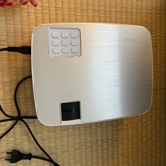 引っ越しに伴う出品：プロジェクターを販売の画像