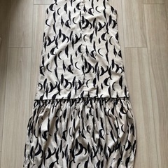 アントマリー　白×黒　モノトーン　ロング　ワンピースの画像