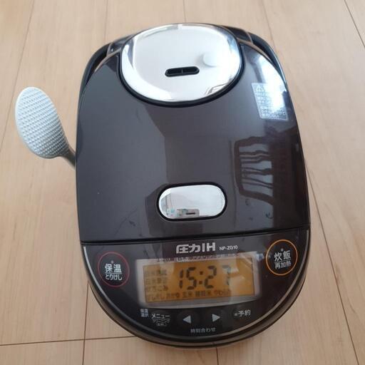 ZOJIRUSHI☆ 炊飯器