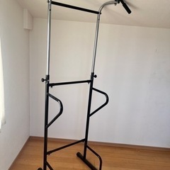 懸垂バー　懸垂スタンド　健康ぶら下がり器  