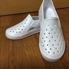 【新品】（白）クロックス風シューズ👟？