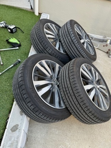 タイヤ4本　185/55/16  約9分山　タイヤのみ対応
