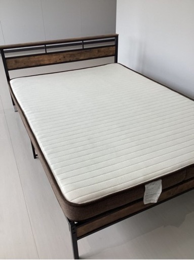 パイプダブルベッド【町田市再生家具】　233223