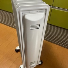 オイルヒーター デロンギ カバー付の画像