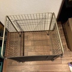 ストーブガードの画像