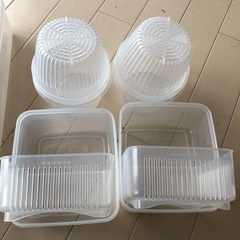 値引き‼️パスタケース、便利な水切りタッパー　まとめて6個の画像