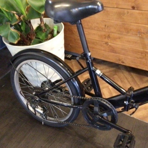 【前後タイヤ新品！】6段変速　20インチ折りたたみ自転車　ブラック