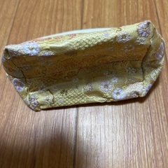 31日までに問い合わせがない場合寄附します。かわいいポーチ　新品未使用の画像