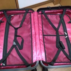 スーツケースの画像