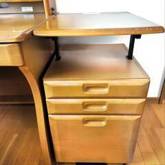 子供用学習机3点セット(おまけ付き)の画像