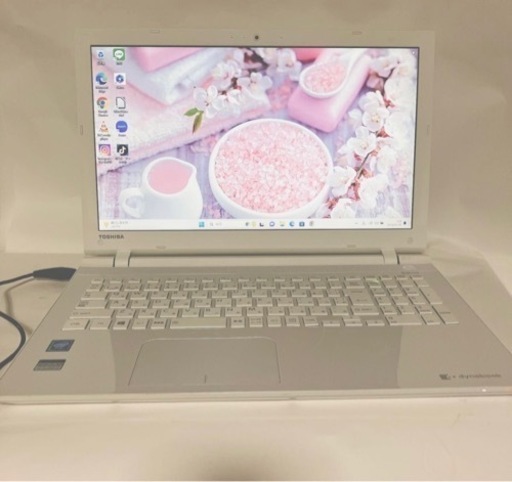 初期設定済み WEBカメラ/DVDつき 薄型　dynabook  TOSHIBA