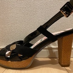 ※大幅値下げしました。nuovo ヒールサンダルの画像