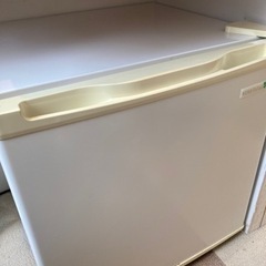 小型冷蔵庫