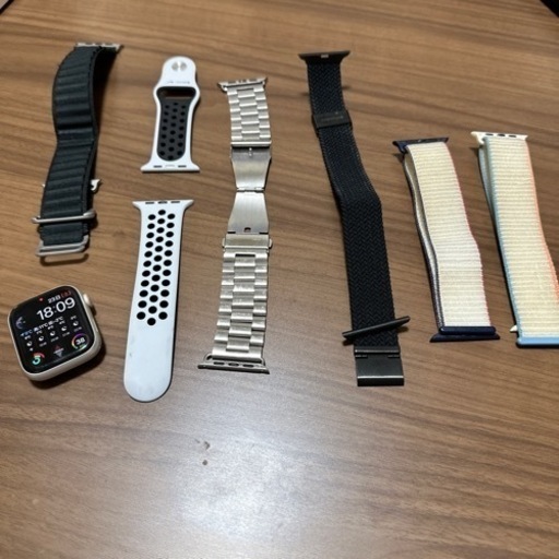 腕時計 Apple watch series7 nike edition 45mm starlight aluminum GPS