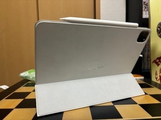 【第4世代】11インチ iPad Pro + キーボード、カバー、ペンシル