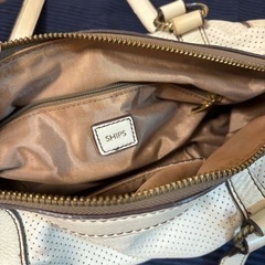 SHIPS本革ショルダーバッグホワイト白シップスの画像