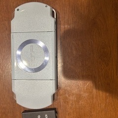 完美品）おもちゃ ポータブルゲーム PSP2000