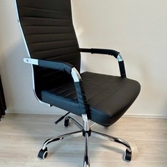 【急募3/31まで】PCデスク&チェアセット！勉強や在宅ワークに◎の画像