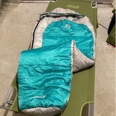 【お値打ち‼️】寝袋２つセット　お安くお譲りしますの画像