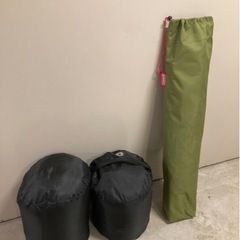 【お値打ち‼️】寝袋２つセット　お安くお譲りしますの画像