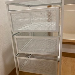 IKEAキャスター付きデスクワゴン
