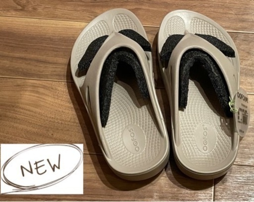 新品未使用 ウーホス　リカバリーサンダル　サイズEU 37 写真撮影時のみ開封