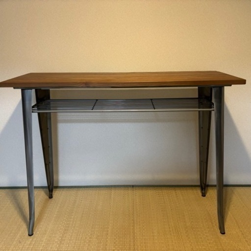 ガルト(Gart)  ハイテーブル