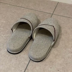 【急募】◆3/24受取希望◆スリッパ 4点セット［スリッパ立て付き］の画像