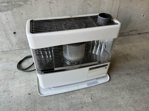 【中古】札幌 煙突式石油ストーブ CORONA コロナ SV-7011SR 2011年製 木造18畳 暖房機器 【札TB01】
