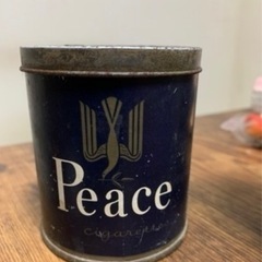 ピース　レトロ缶