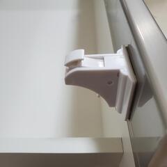 幅１２０cm　チェスト　傷あり・マグネットロック付きの画像