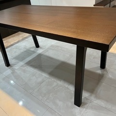 IKEA ダイニングテーブル