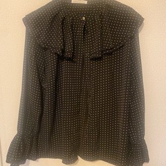 【美品】ドットブラウス/春にぴったり🌸/オフィスカジュアル