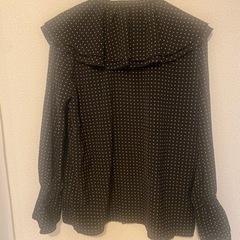 【美品】ドットブラウス/春にぴったり🌸/オフィスカジュアルの画像