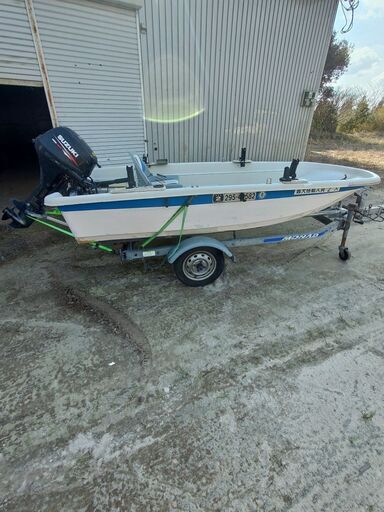 15馬力　小型ボート　トレーラー付き